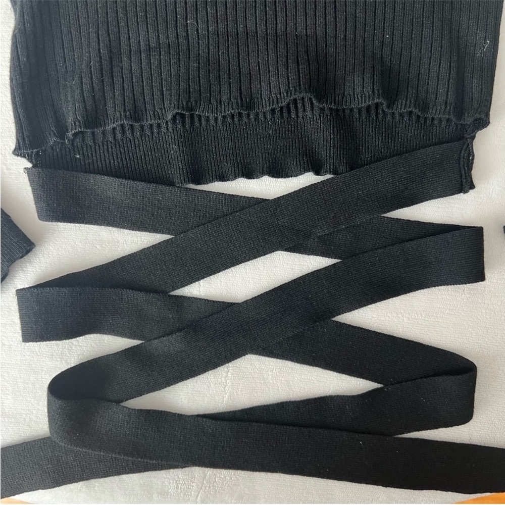 It's Our Time | Ribbed Turtleneck - Picture 4 of 8
